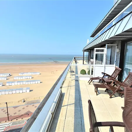 Penthouse With Large Sun Terrace Knokke-Heist